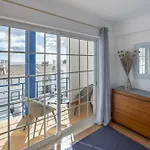 Coolhouses Luz, Lovely 3 Bed Townhouse & Sea Views, Casa Baia Da Vida 度假居 *